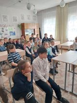 Просмотр онлайн-урока "Электрика. Есть контакт"